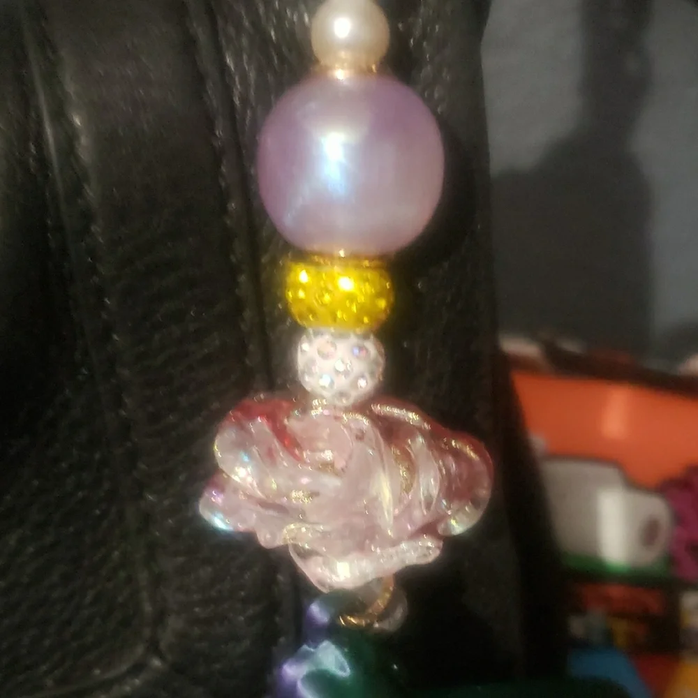 Butterfly Charm - Picture 2 of 4